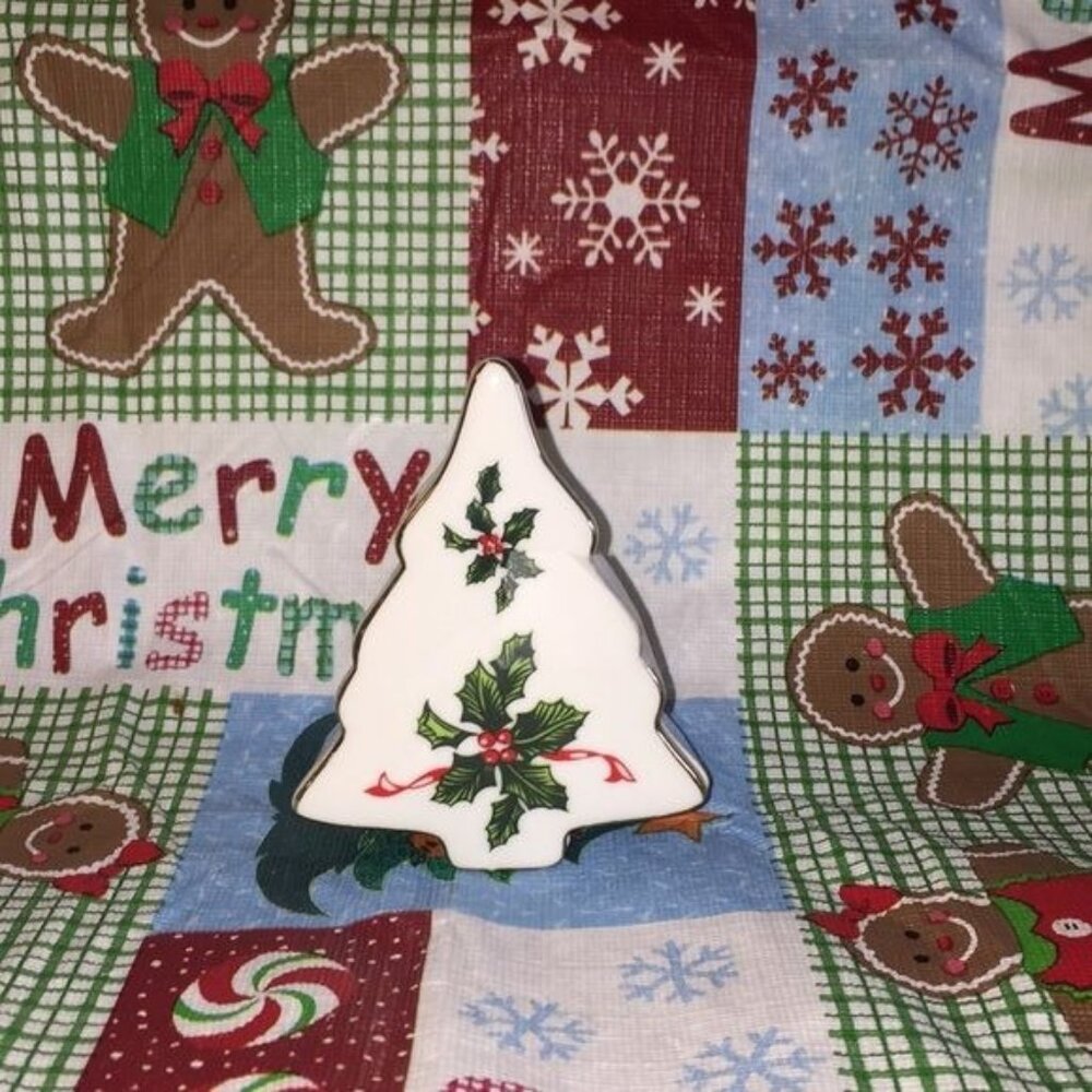 Vintage Lefton China Trinket Box w/Christmas Tree & Gold Rim #03054